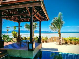 Sun and Sand Beachfront Pool Villa - Ko Phangan - 9