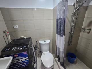 Cozy 1 Bedroom Pool-view unit with Balcony - Manila - 8