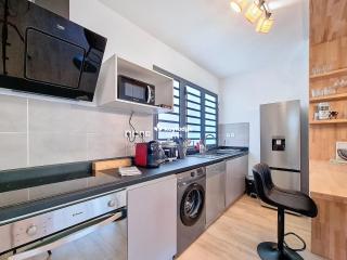 Ecrin Salé - T2 rénové de 64 m2 - Etang-Salé - 7