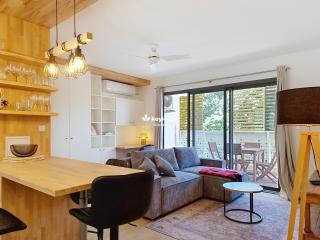 Ecrin Salé - T2 rénové de 64 m2 - Etang-Salé - 2