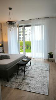 Exclusive apartment close to the Trnava center with BBQ garden and free parking - Trnava - 1