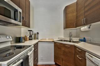 Zephyr Cove first level 1 Bed: close to everything bike, ski, swim! - 2