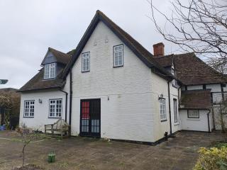 Dares Farmhouse - Farnham - 9