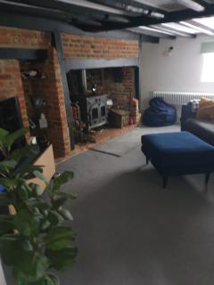 Dares Farmhouse - Farnham - 2