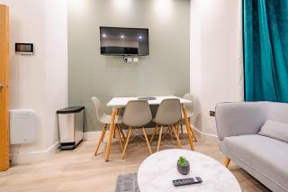 Luxury Apartments in Cardiff City Centre - 3