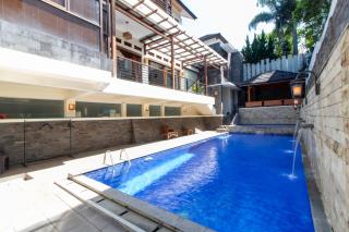 Family Only Villa with Pool & City View - 4BR De Reiz Meily Syariah - Bandung - 0
