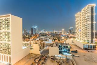 City Views 1BR with Private Balcony, Binghatti House, Jumeirah Village Circle by Deluxe Holiday Homes - 5