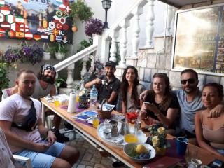 Hostel Mirror - Mostar - 4
