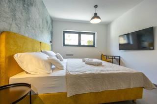 Vacay Villa Vista with heated pool - Crikvenica - 1