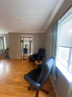 Spacious Trolltunga apartment close to the city center, good parking - Odda - 6