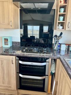 WP33 Seal Bay Resort, West Point, Selsey - Selsey - 6