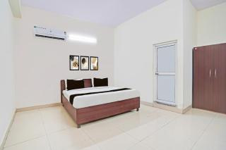 Hotel O Golden Sky - Noida - 7