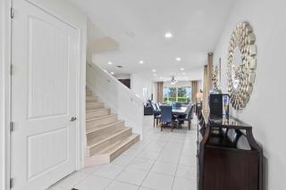 Sun-filled 6 Bdrm Home with Game Room at Encore - Orlando - 6