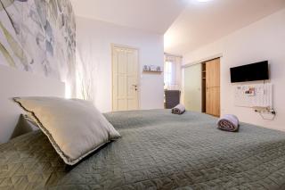 Just Fine Apartment - Budapest - 6