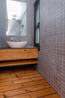 Sea Pod Luxury Container House - Franskraal - 4