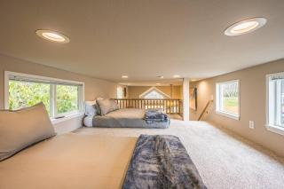 Lake Pleasant Getaway Tiny Home - Beaver - 4