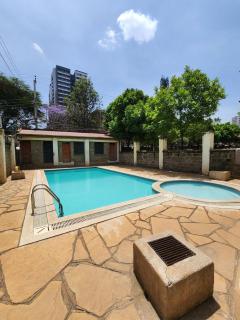 Daykio at Chania- 3 Bedroom Apt with Pool in Kilimani - Nairobi - 0
