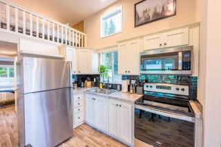 Rainforest Tiny Home Retreat 29 - Forks - 1