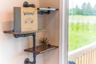 Rainforest Tiny Home Retreat Industrial 26 - Forks - 4