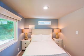 Rainforest Tiny Home Retreat #15 - Forks - 1