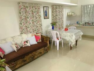 Lily's Guest House - Dibrugarh - 4