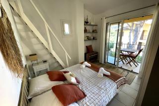 T2 near Saint-Clair beach for 2 people - Le Lavandou - 8