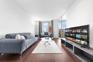 18th Floor Luxury 2 Bedroom, 2 Bathroom Sky View with Rooftop Access & Gym! Unbeatable Experience & Extreme Value! - 0
