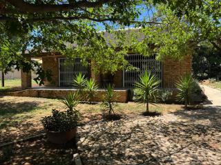 Sunset Guesthouse and Venue Cullinan - Meule - 2