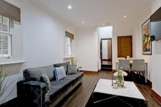 Charming 2-Bed London Holland Prk RD - Londra - 1
