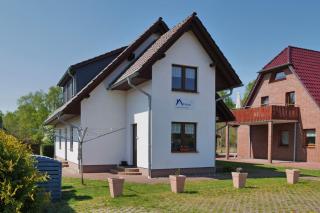 Haus Ahrens Wohnung 4 - Zingst - 1