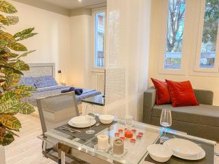 Paoli Suite Bosco Verticale - 15 min from Duomo - Milan - 9