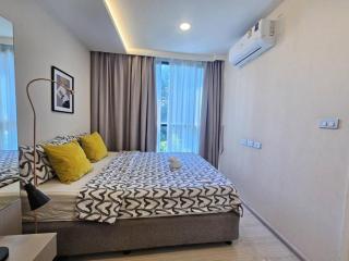 Sukhumvit BTS Tonglor Thonglor Quiet Cozy Pool Free Shuttle - 1