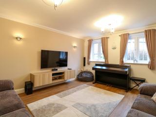 19 Stablefield Way - 8