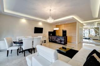 Dom & House – Old Town Waterlane - 2