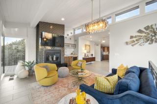 Stunning Views Uptown Home with Hot Tub Gym and Fire pit - Sedona - 4