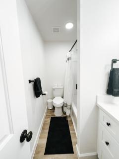 Downtown OS 2bed 1 bath with pool and close to the beach - Ocean Springs - 1