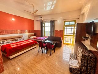 Lotus Homestay - Bharwain - 9