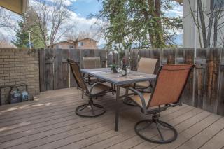 5 bedroom, 3 bath - Sleeps 12, Great for Families - 5