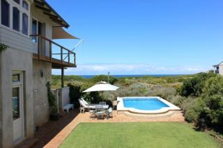 The Ocean Villa - beachfront home - Hermanus - 9