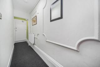 Spacious one bedroom Flat Free Parking - Londra - 7