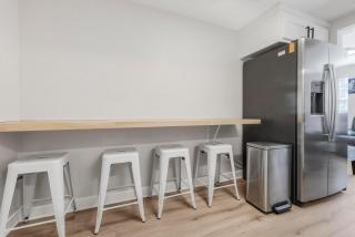 The Coral Sunset Cottage by Vacation Homes Collection - Fort Morgan - 2