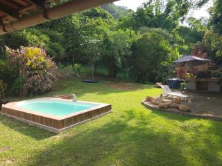 Sítio com piscina, na estrada de Aldeia Velha e rio a frente da porteira - 6