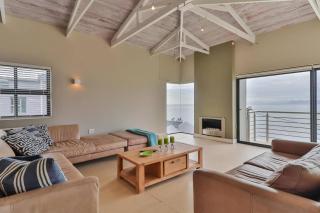 72 on Vyfer - family friendly whale watching - 3