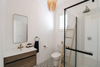 Efcharisto Seaside Cottage - Lower Beach Road - Kleinmond - 2
