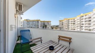 Sunny Retreat with Pool and Balcony by LovelyStay - Albufeira - 8