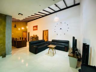 Ayubowan Holiday Home - Kandy - 4