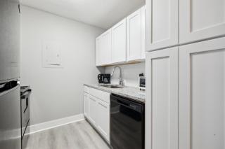 Brentwood C3 I Cozy & Comfy I 2Bd I Free Parking - Nashville - 8