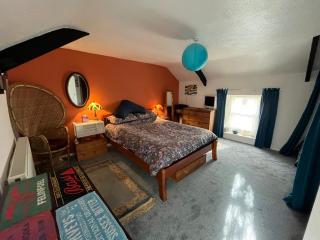 Wheelhouse - 3 bedroom home in the heart of Tenby - 1