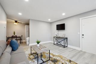 Brentwood C4 I Cozy & Comfy I 2bd I Free Parking - Nashville - 9