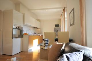 Apartment Flower - 3